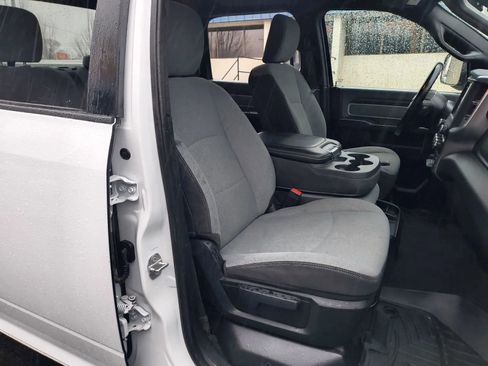 Used 2021 RAM 3500 Big Horn w/ Towing Technology Group image 25