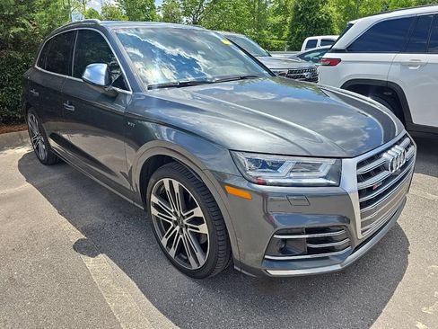 Used 2018 Audi SQ5 Prestige AWD/4WD image 2