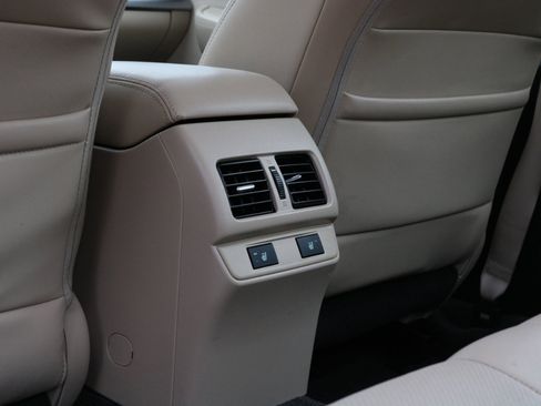 Used 2015 Subaru Legacy 2.5i Limited image 40