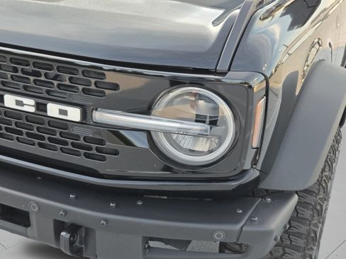 Used 2024 Ford Bronco Wildtrak AWD/4WD image 9