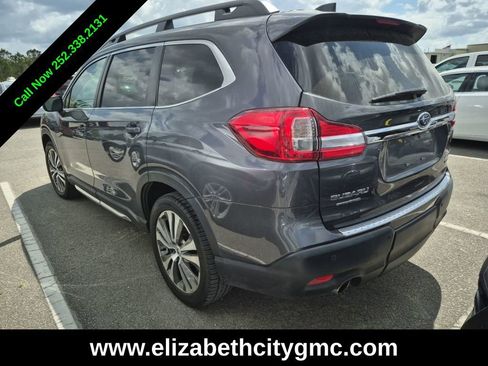 Used 2021 Subaru Ascent Limited image 2