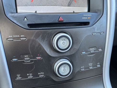 Used 2014 Ford Edge SEL w/ Equipment Group 205A image 27