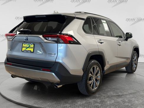 Used 2023 Toyota RAV4 Limited AWD/4WD image 4