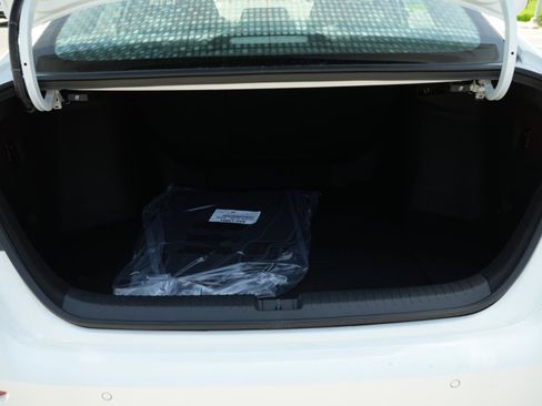 New 2026 Honda Accord Touring image 8