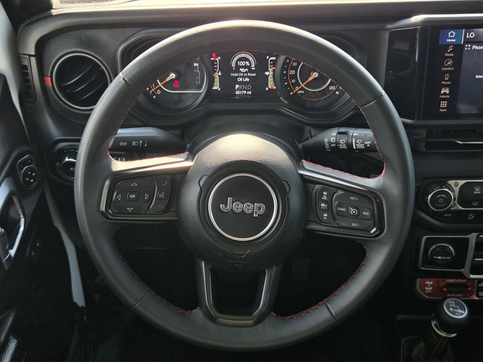 Used 2025 Jeep Wrangler Unlimited Rubicon AWD/4WD image 14