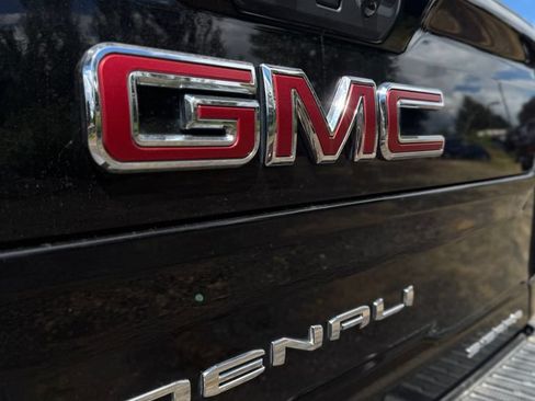 Used 2022 GMC Sierra 3500 Denali w/ Denali Black Diamond Edition AWD/4WD image 56