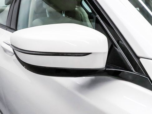 Used 2019 BMW 740i xDrive 740i xDrive image 44