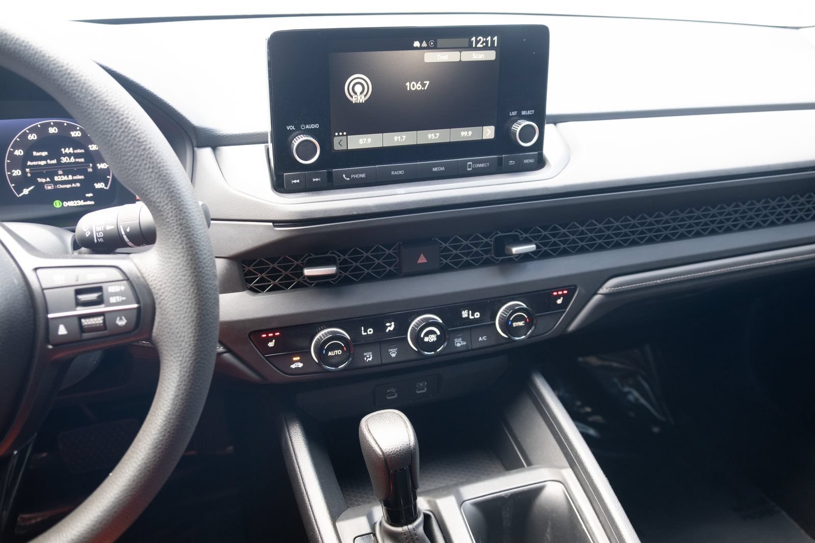 Used 2023 Honda Accord EX image 3