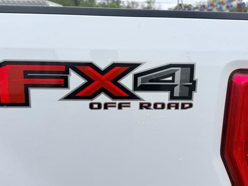 Used 2019 Ford F250 XL w/ Power Equipment Group AWD/4WD image 20