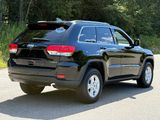 Used 2017 Jeep Grand Cherokee Laredo w/ Quick Order Package 23E image 3