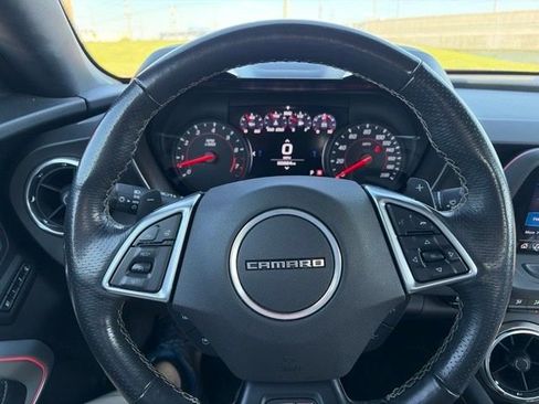 Used 2019 Chevrolet Camaro SS RWD image 6