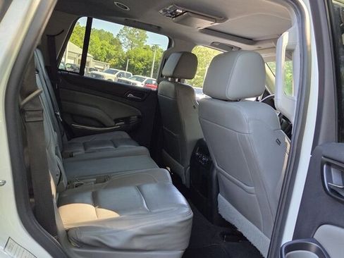 Used 2020 Chevrolet Tahoe LT RWD image 17