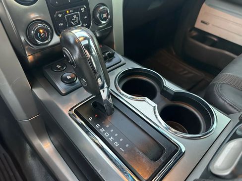 Used 2013 Ford F150 Raptor w/ SVT Exterior Graphics Pkg image 38