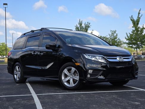 Used 2018 Honda Odyssey EX-L image 2