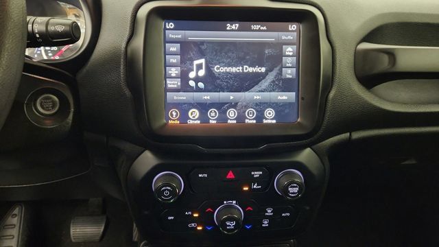 Used 2023 Jeep Renegade Latitude AWD/4WD image 22