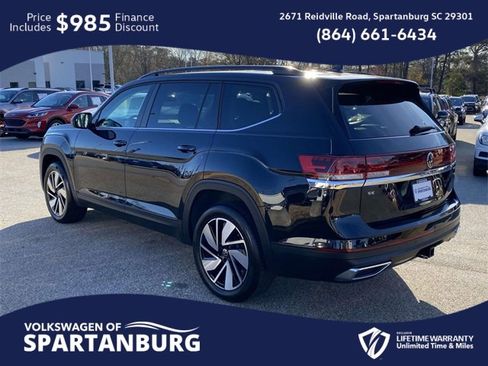 Used 2024 Volkswagen Atlas SE image 4