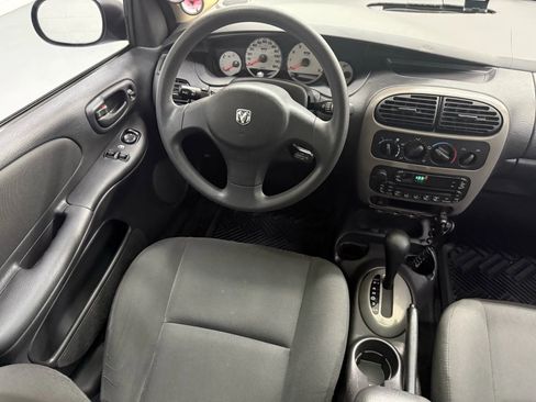 Used 2005 Dodge Neon SXT image 23