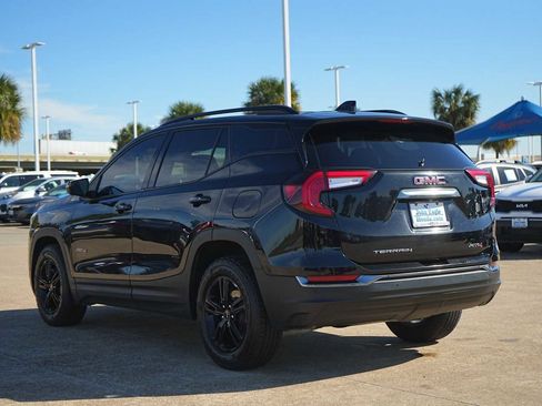 Used 2022 GMC Terrain AT4 w/ Tech Package image 4