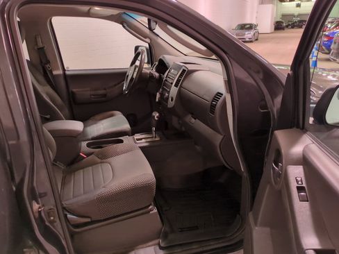Used 2011 Nissan Xterra S image 10