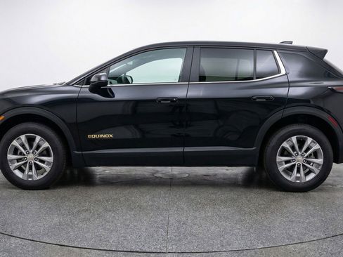 Used 2025 Chevrolet Equinox LT FWD image 5