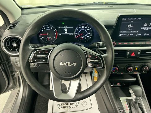 Certified 2024 Kia Forte LXS image 4