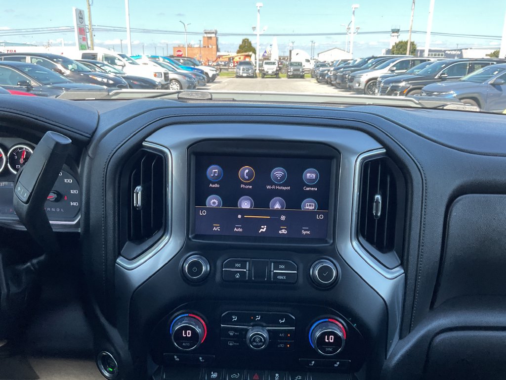 Used 2022 Chevrolet Silverado 2500 LTZ w/ Snow Plow Prep/Camper Package AWD/4WD image 13