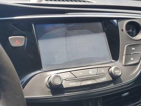 Used 2020 Buick Envision Essence w/ LPO, Interior Luxury Package FWD image 33