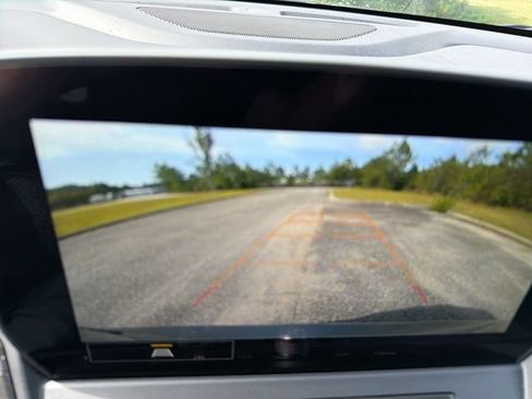 Used 2023 Chevrolet Blazer LT w/ Convenience Package FWD image 21