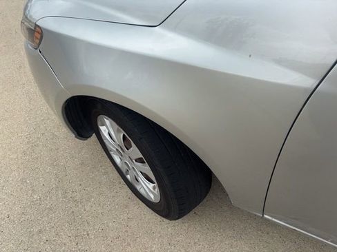 Used 2010 Kia Forte EX image 9