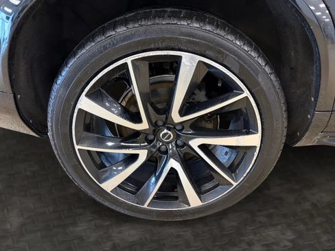 Used 2021 Volvo XC90 T6 Momentum w/ Advanced Package AWD/4WD image 41