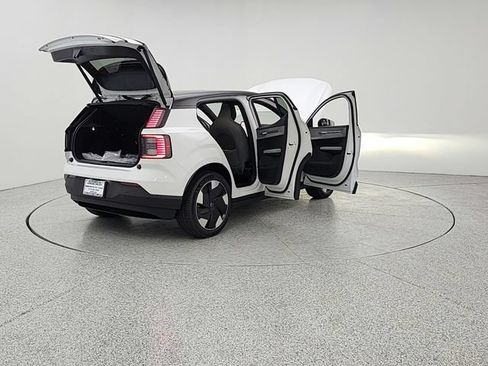 New 2026 Volvo EX30 Plus w/ Protection Package RWD image 11