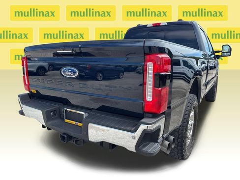 Used 2023 Ford F250 Lariat w/ Chrome Package AWD/4WD image 4