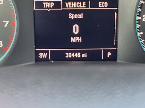 Used 2025 Chevrolet Malibu LT FWD image 17
