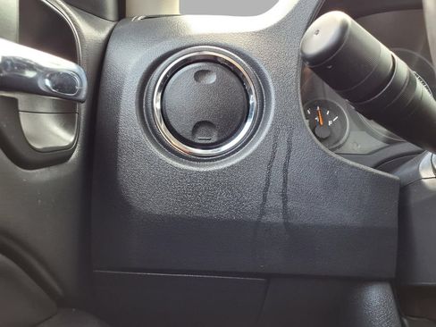 Used 2017 Jeep Patriot High Altitude FWD image 16