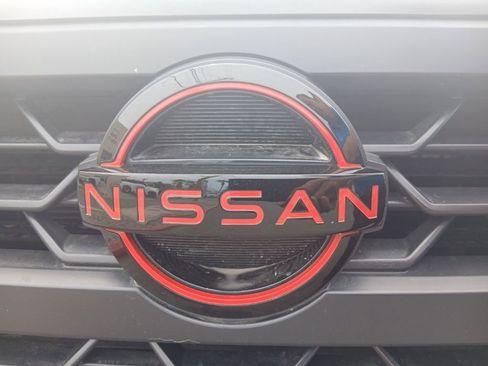 Certified 2025 Nissan Frontier PRO-4X w/ Tow Package image 2