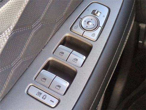 Used 2021 Hyundai Palisade Calligraphy image 31