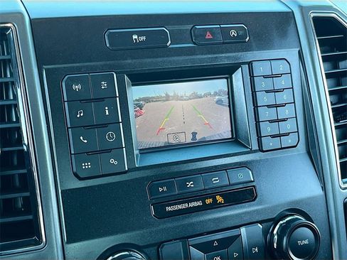 Used 2018 Ford F150 XLT w/ XTR Package image 13