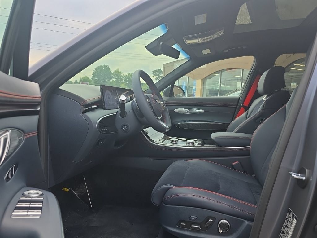 New 2027 Genesis GV70 3.5T Prestige AWD/4WD image 9