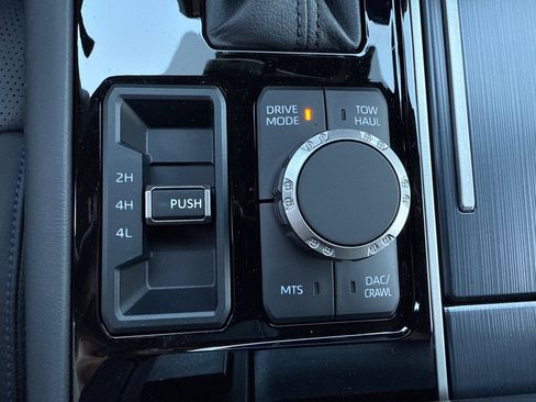 New 2026 Toyota Tundra Platinum AWD/4WD image 27