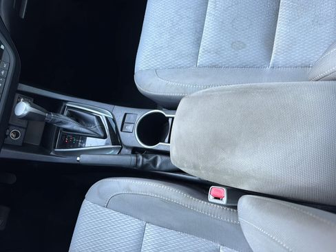 Used 2016 Toyota Corolla LE FWD image 25