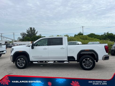 New 2026 GMC Sierra 2500 SLE w/ SLE Value Package; AWD/4WD image 4