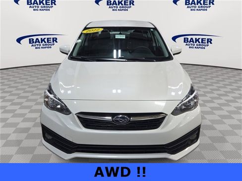 Used 2022 Subaru Impreza Premium image 2