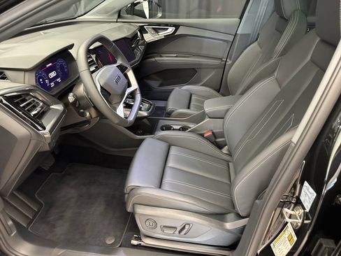 Used 2024 Audi Q4 e-tron Premium w/ Convenience Package image 15