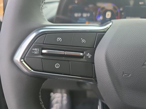 New 2026 Chevrolet Traverse LT image 16