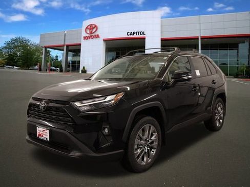 New 2025 Toyota RAV4 XLE Premium image 5