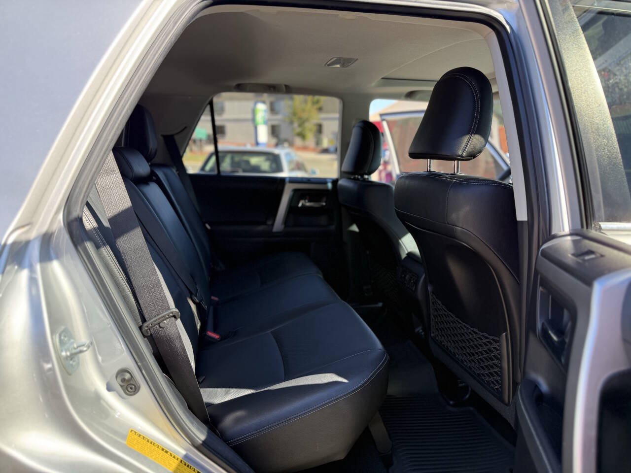 Used 2020 Toyota 4Runner Limited AWD/4WD image 21