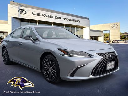 Certified 2024 Lexus ES 300h w/ Premium Package