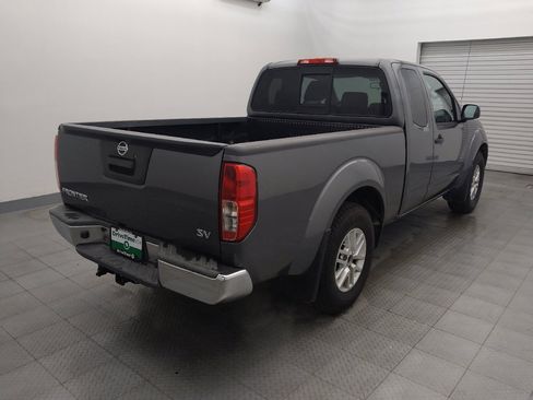 Used 2019 Nissan Frontier SV image 9