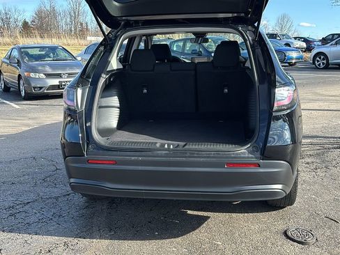 Used 2023 Honda HR-V LX image 32