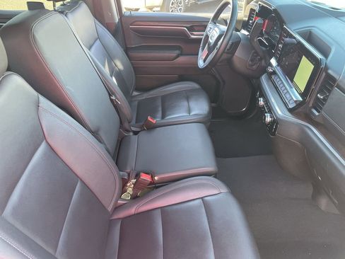 Used 2024 GMC Sierra 1500 SLT image 10